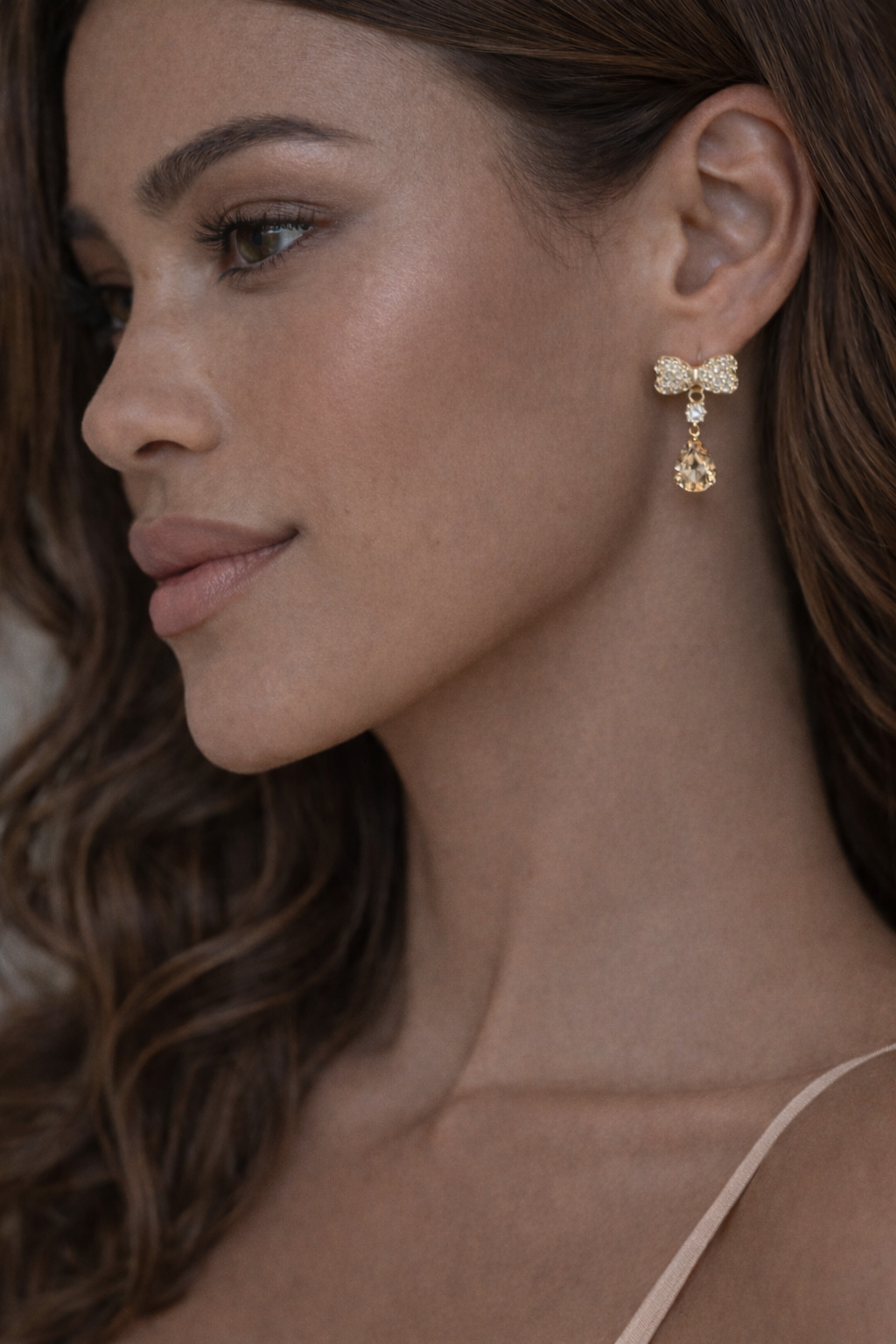 Champagne Bow Drops