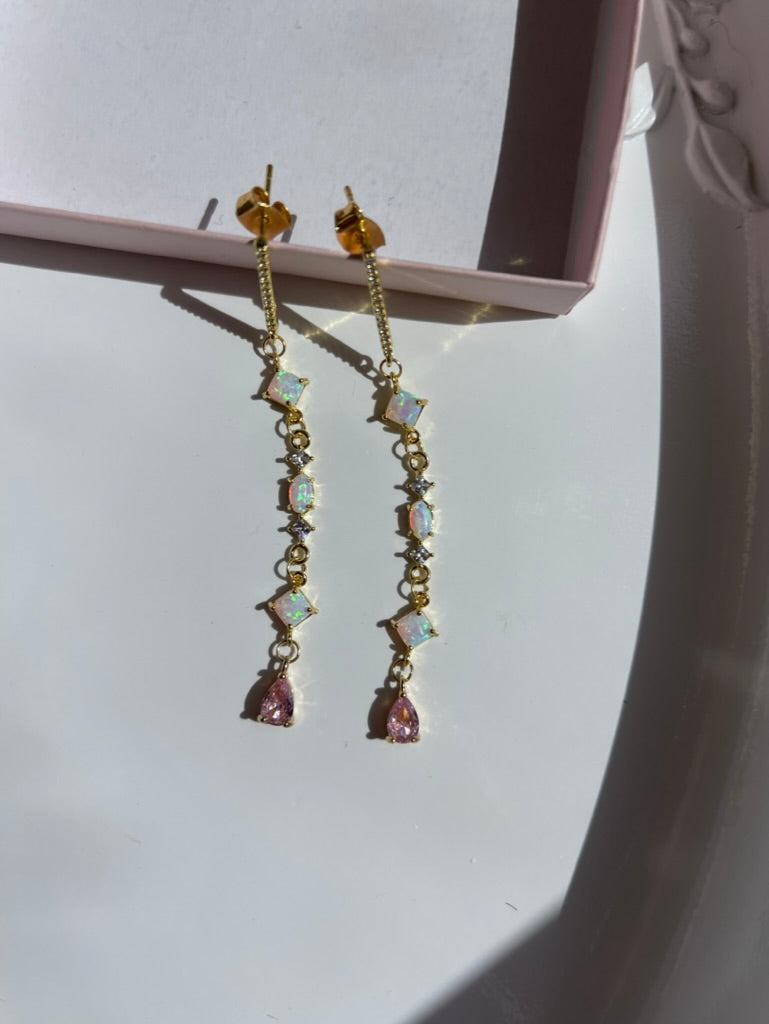 Alexia Dangles