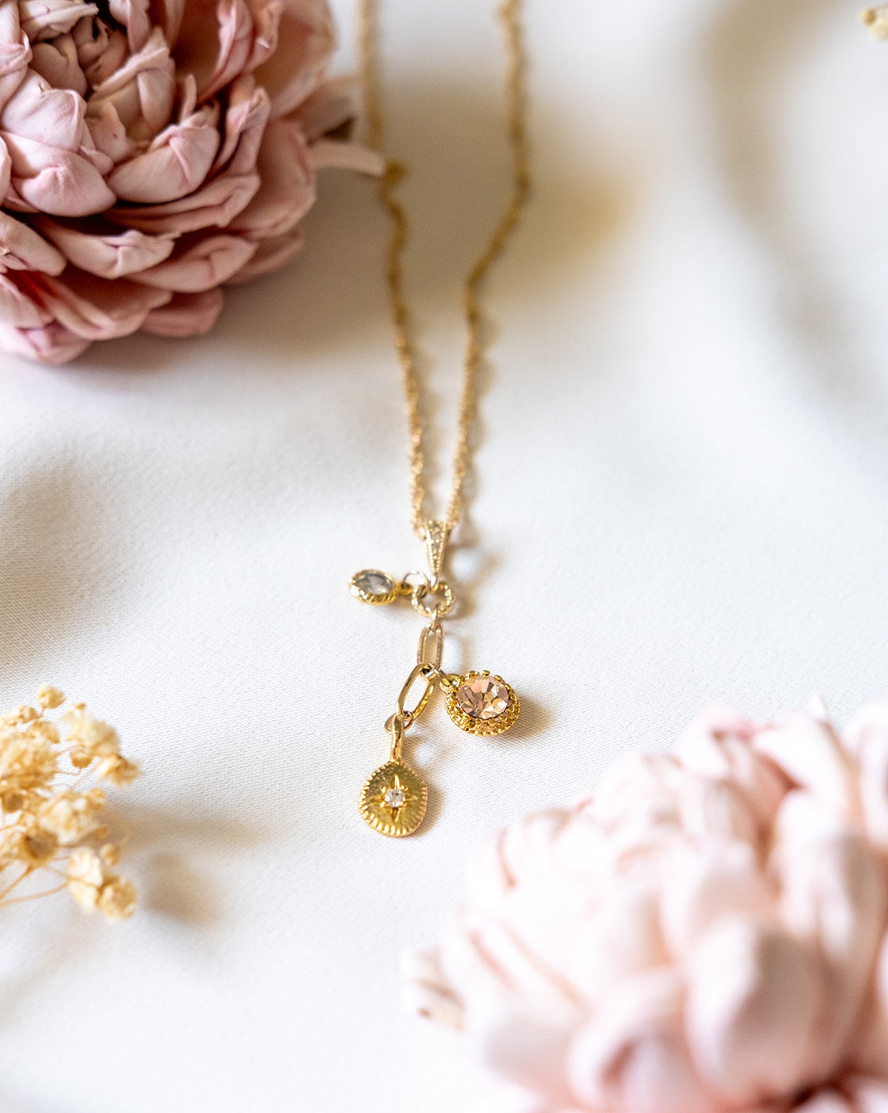 Delilah Cluster Necklace