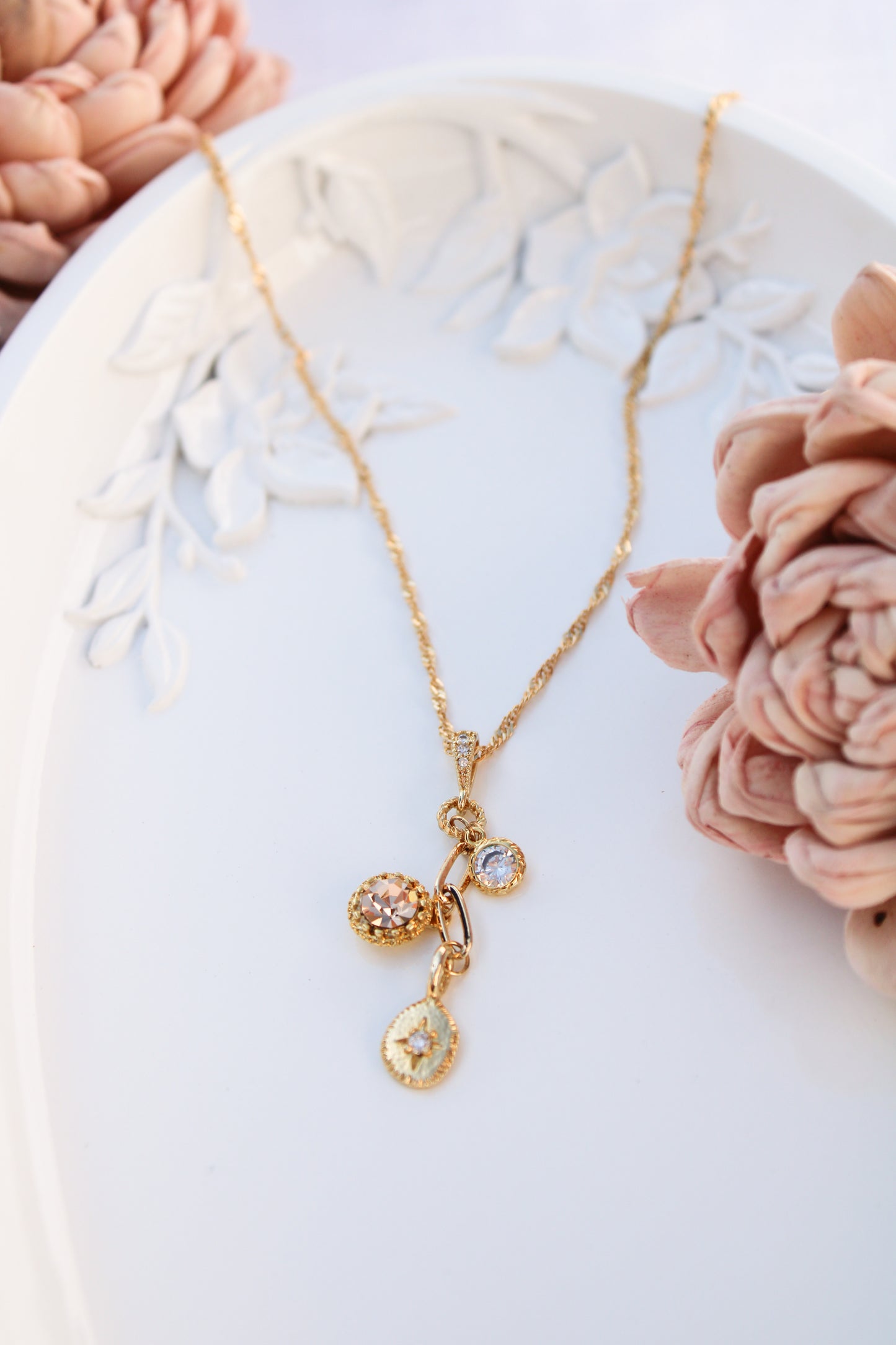 Delilah Cluster Necklace